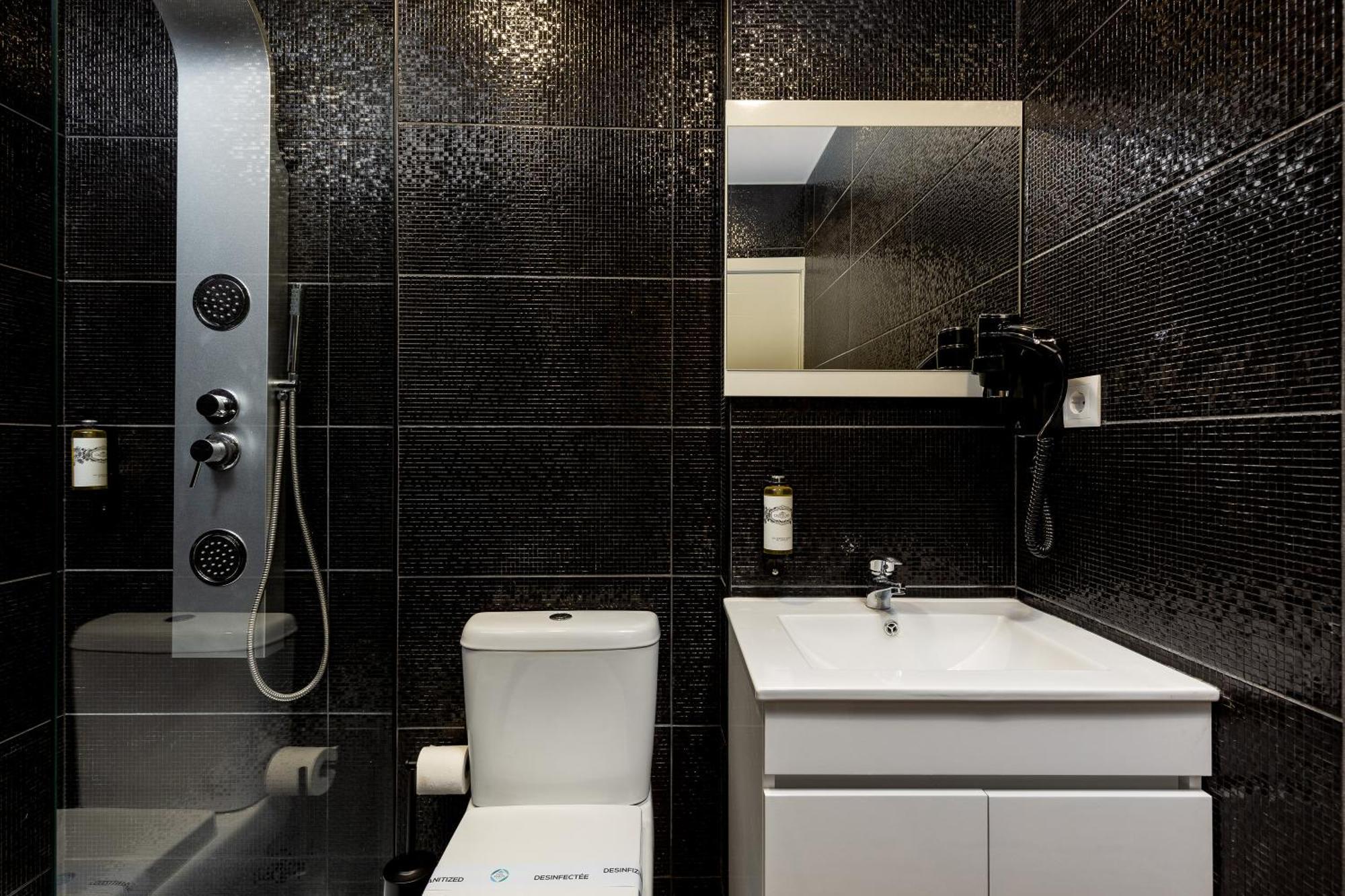 Feel Porto Wine Essence Apartments 빌라노바데가이아 객실 사진